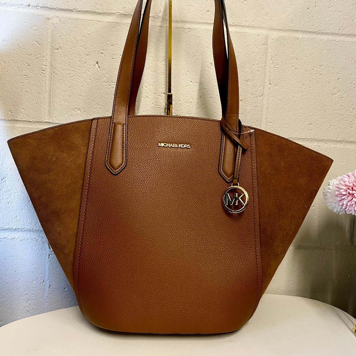 Michael Kors 35F1GPAT3S Portia Small Bucket Bag In Luggage Michael Kors 35F1GPAT3S Portia Small Bucket Bag In Luggage